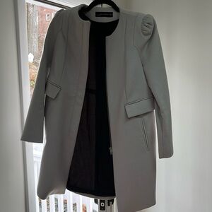 Zara Women Light Greige Coat. Fully lined. Pet free/smoke free home.